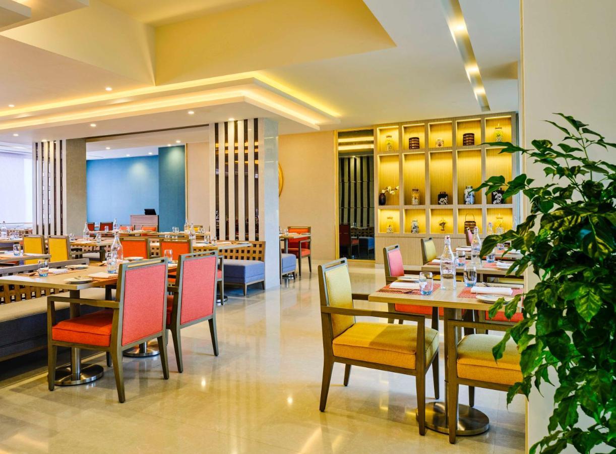Vivanta Ahmedabad Sg Highway Extérieur photo