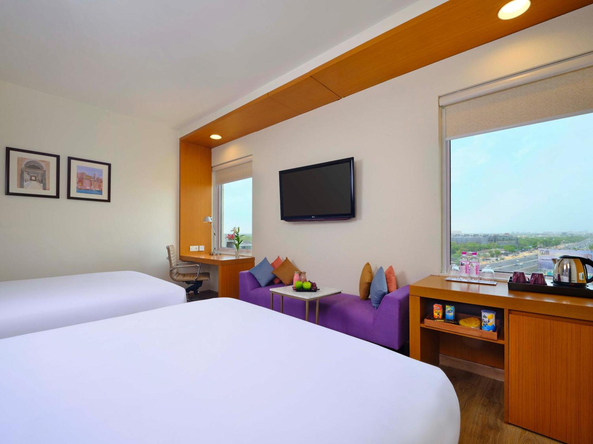 Vivanta Ahmedabad Sg Highway Extérieur photo